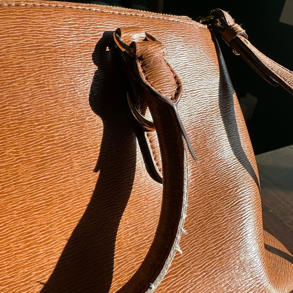 Lauren Ralph Lauren Tan Leather Satchel (significant flaws) - Picture 15 of 16
